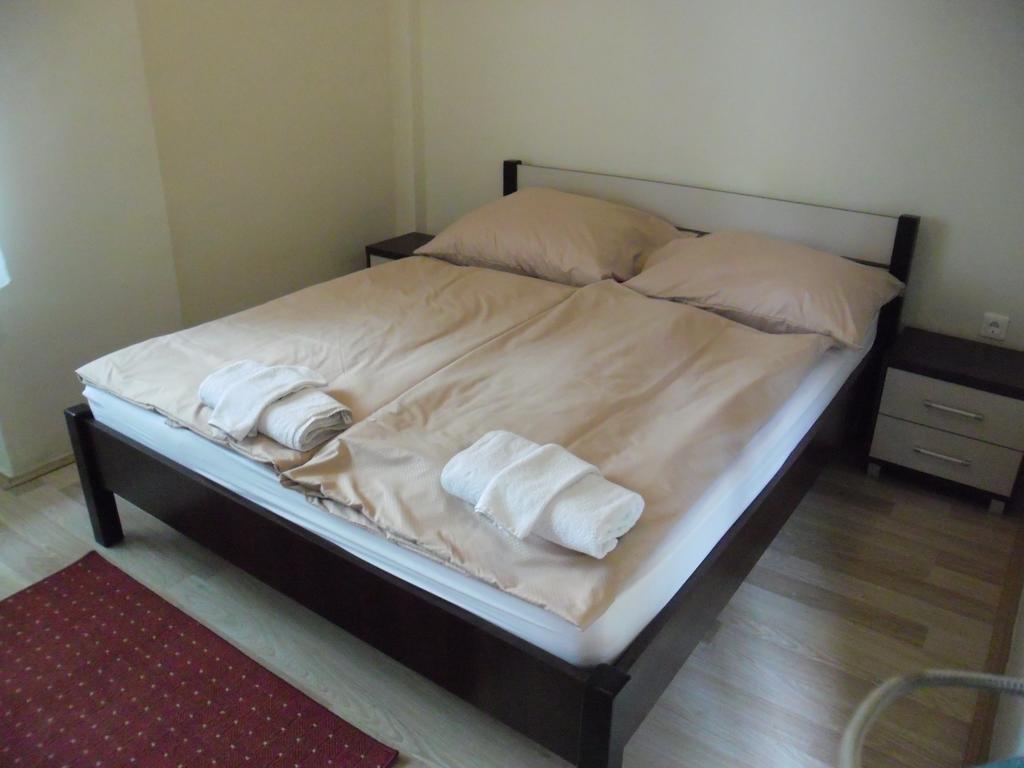 Balatonföldvár Hotel Family חדר תמונה