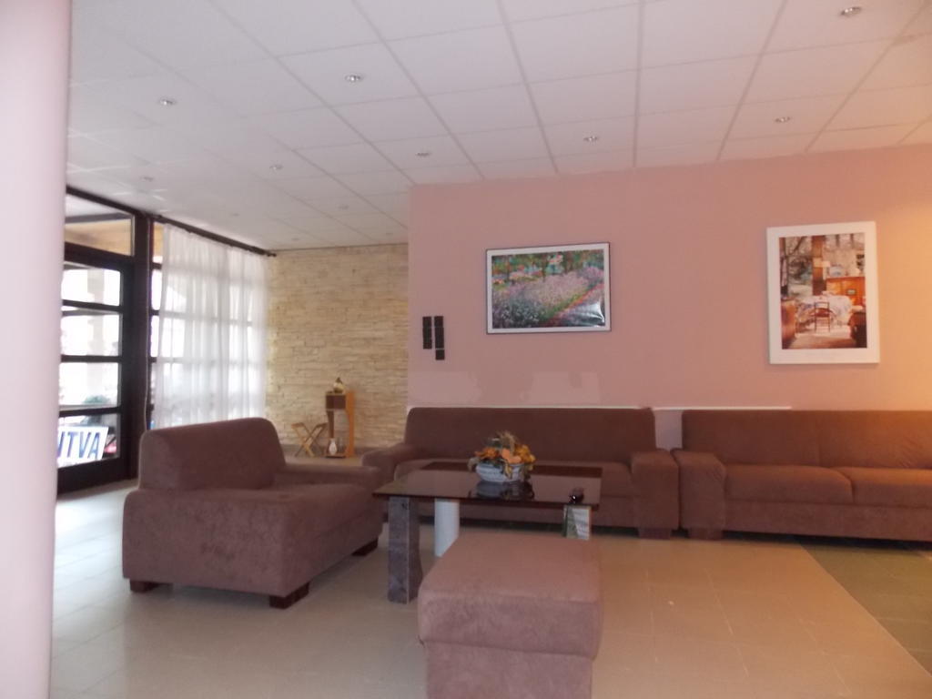 Balatonföldvár Hotel Family מראה חיצוני תמונה