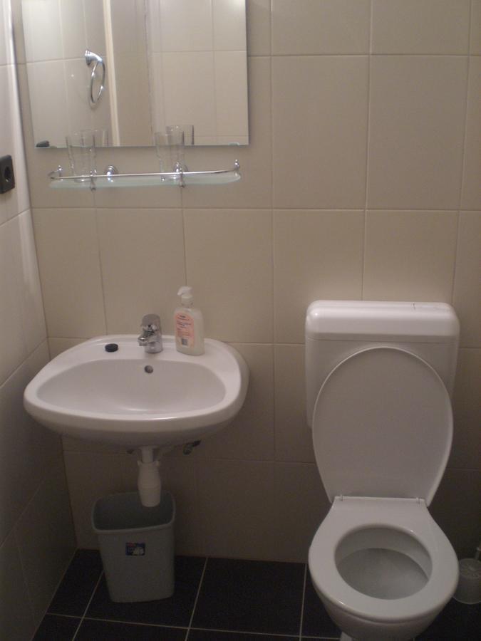 Balatonföldvár Hotel Family מראה חיצוני תמונה